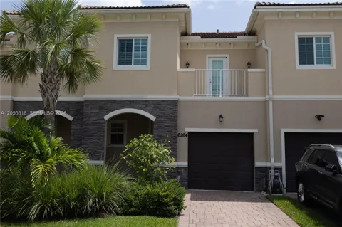 6264 SE Portofino Cir