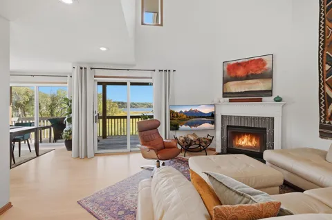 513 Mariner Drive