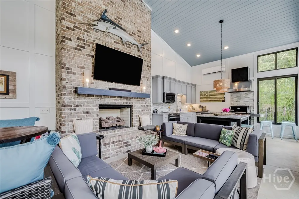 101 Black Oak Lane Pembroke, GA 31321