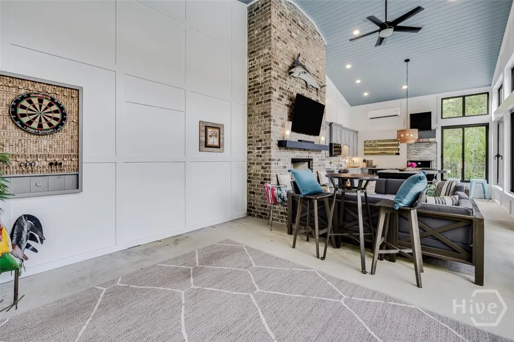 101 Black Oak Lane Pembroke, GA 31321