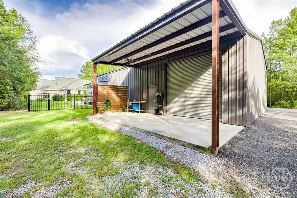 101 Black Oak Lane Pembroke, GA 31321