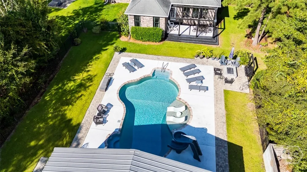 101 Black Oak Lane Pembroke, GA 31321