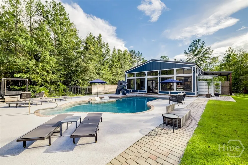 101 Black Oak Lane Pembroke, GA 31321