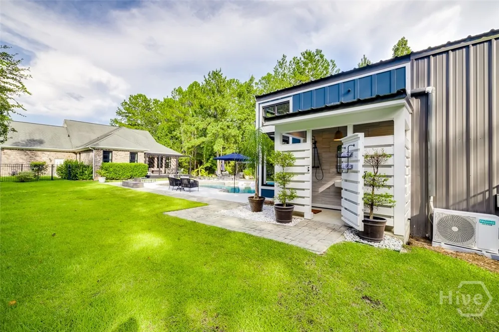 101 Black Oak Lane Pembroke, GA 31321