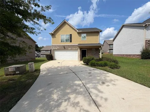 313 Nutwood Trace