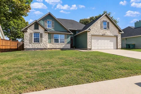 340 Rose Mayer Loop