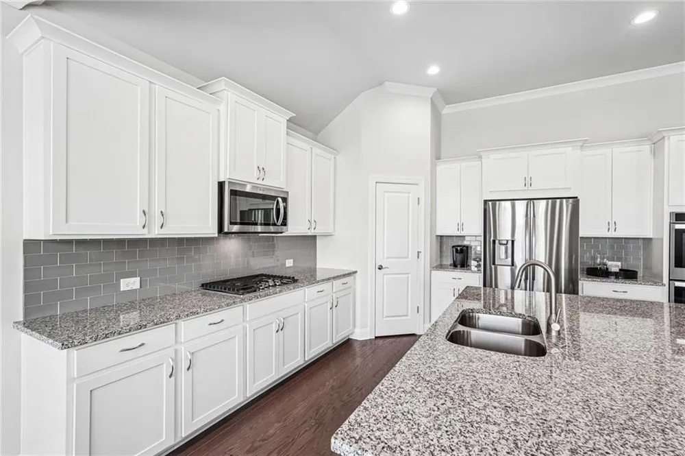 563 Claremorris Trace Powder Springs, GA 30127