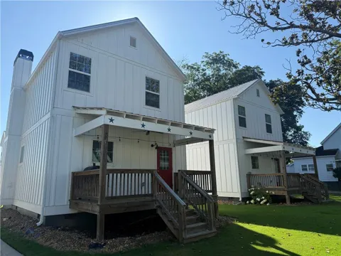 70 Liberty Court