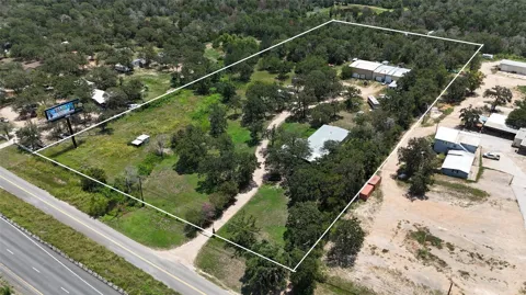1045 W SH 71 Highway