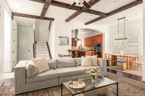 2324 Kinney Road