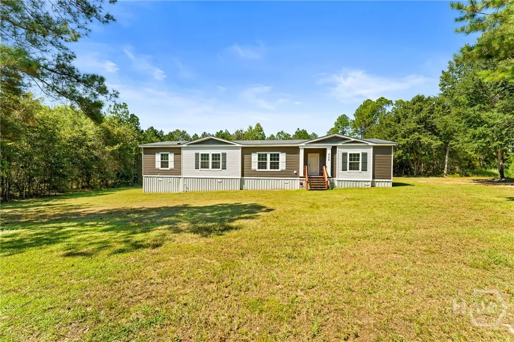4179 Nevils Groveland Road Pembroke, GA 31321