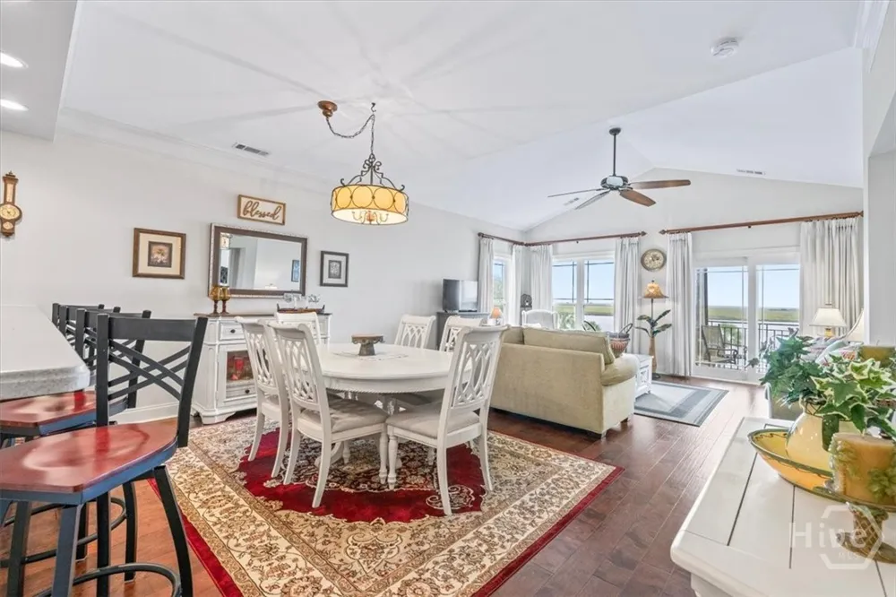 2808 River Oaks Drive Richmond Hill, GA 31324