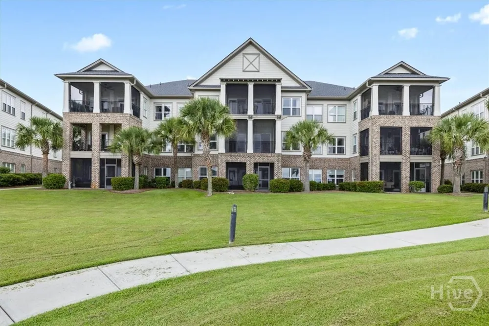 2808 River Oaks Drive Richmond Hill, GA 31324
