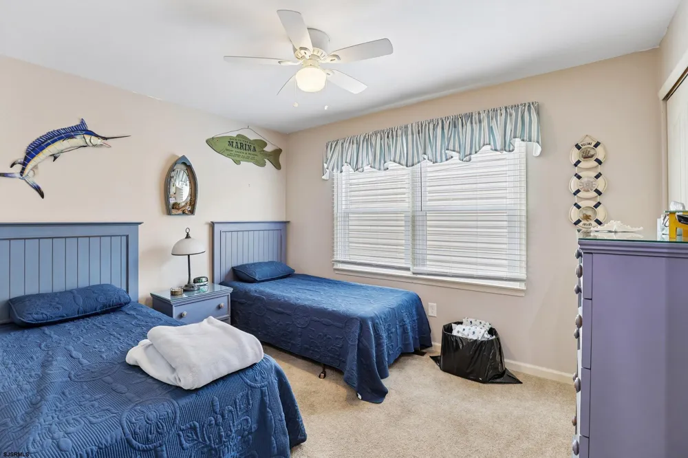 1836 West Ave Ocean City, NJ 08226