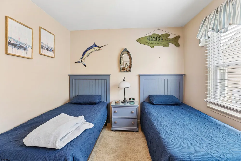 1836 West Ave Ocean City, NJ 08226