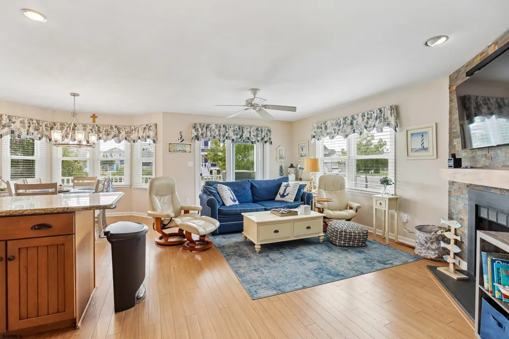 1836 West Ave Ocean City, NJ 08226