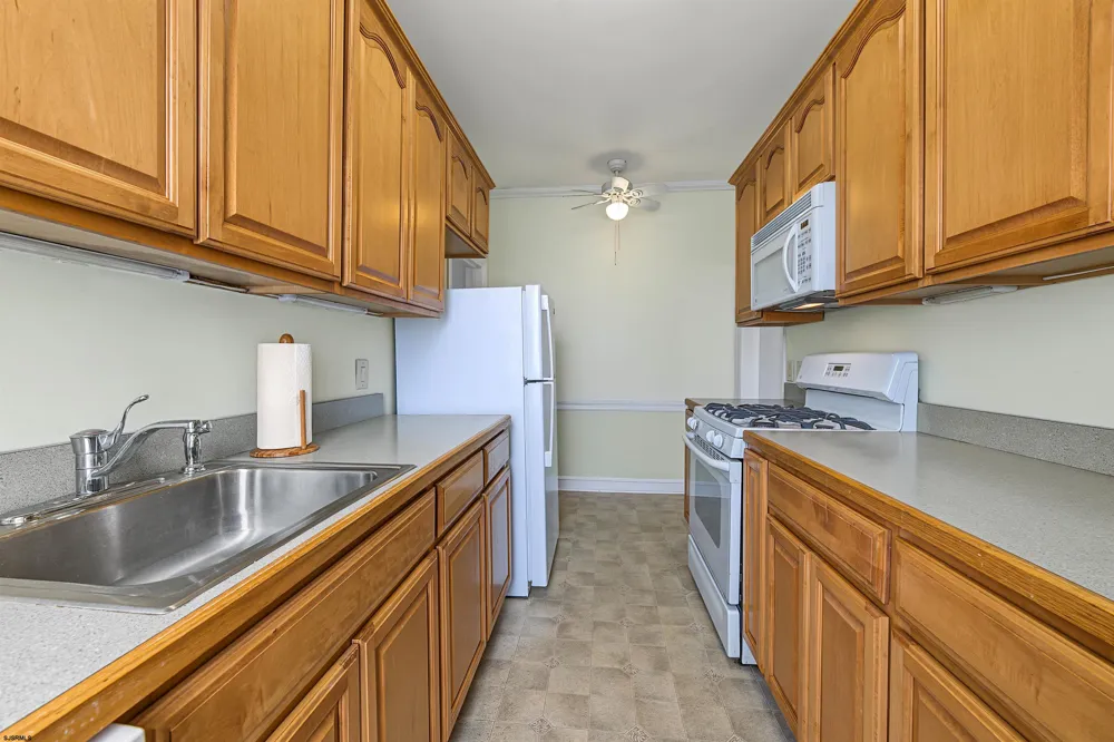 300 Ocean Ave Ocean City, NJ 08226