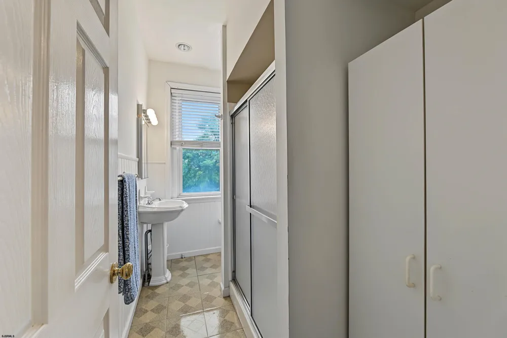 300 Ocean Ave Ocean City, NJ 08226