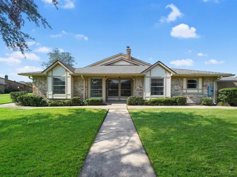 48 Chapparal Court