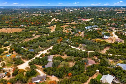 17110 Oak Cliff Circle