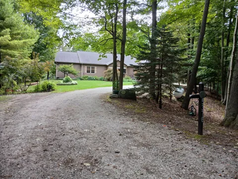 5376 W Oak Point Road