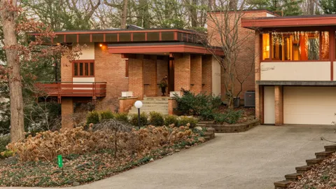 276 Indian River Place