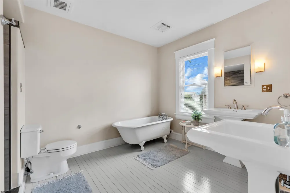 154 E Atlantic Blvd Ocean City, NJ 08226