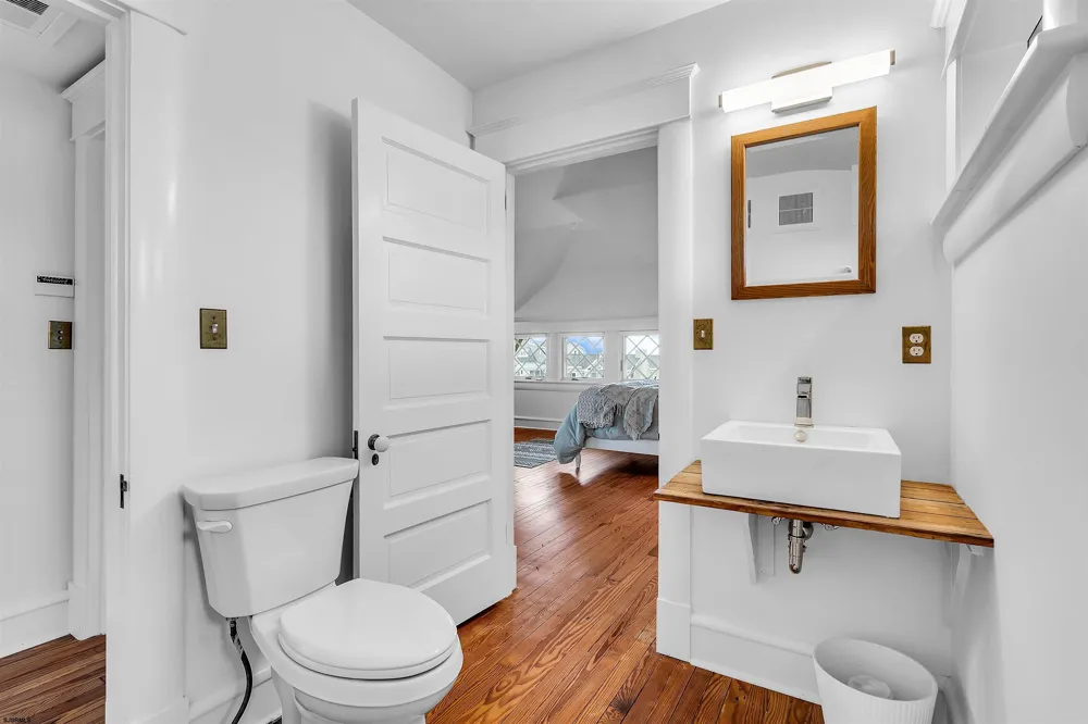 154 E Atlantic Blvd Ocean City, NJ 08226