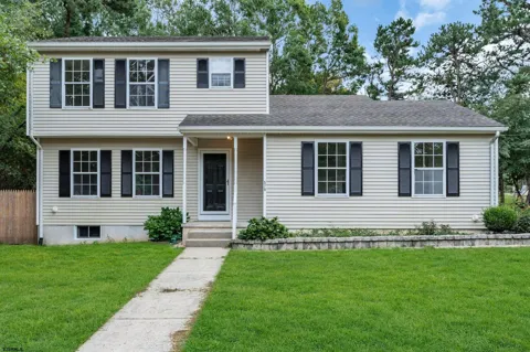 579 Coral Ln