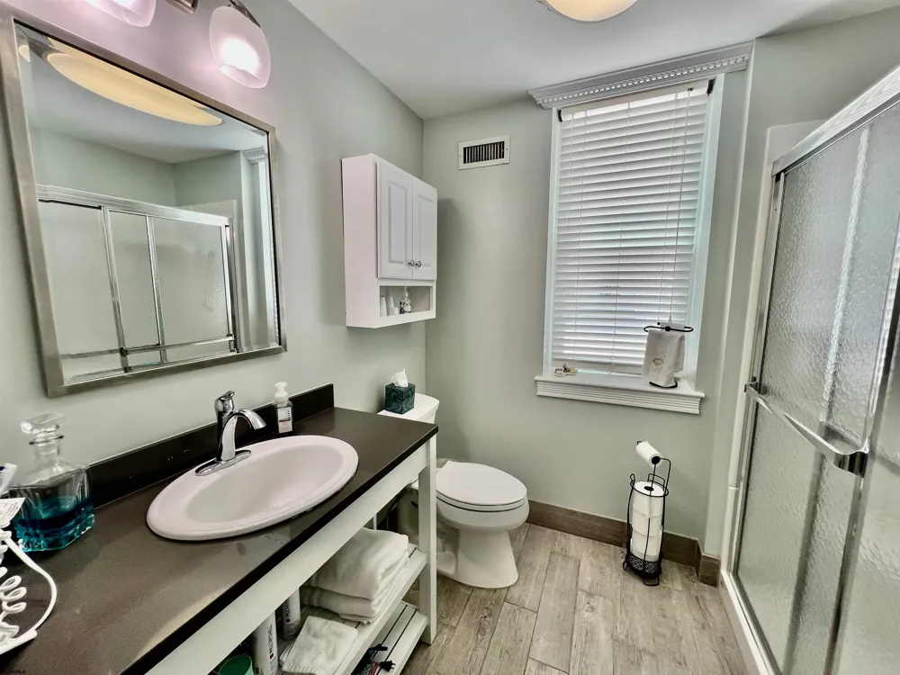 719 11th Street Ocean City, NJ 08226