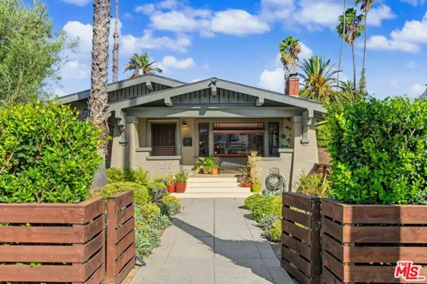 150 S Hobart Boulevard