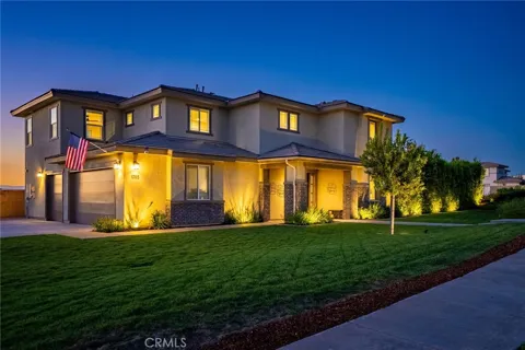 1055 Vista Court