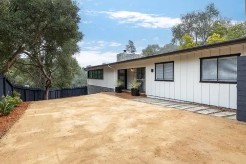 25165 Stewart Place