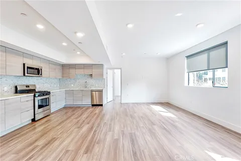 1482 S Sherbourne Drive #402