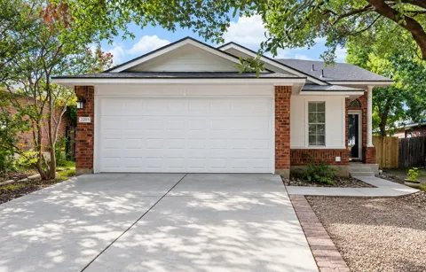 2205 Ada Lane