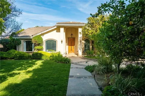 9240 Encino