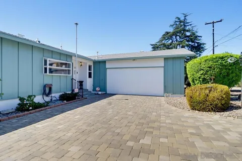 8815 Joris Way