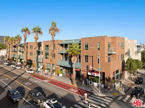 2300 Wilshire Blvd #201