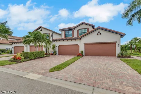 Hawthorn Lake Drive #102