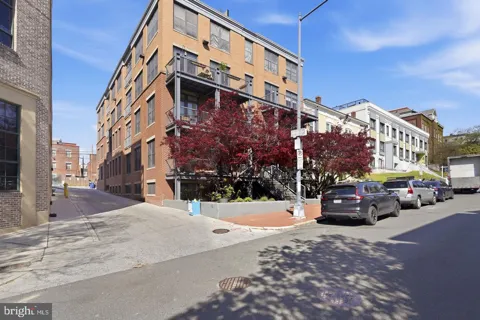 2412 17TH STREET NW #305