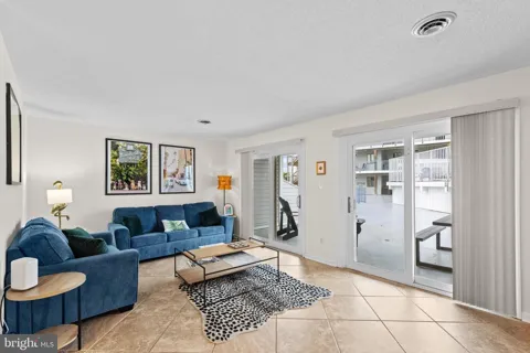 5401 COASTAL HIGHWAY #1090B