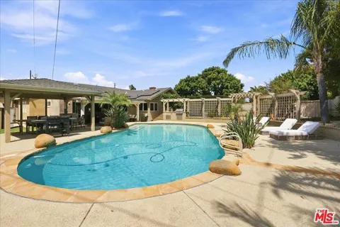 1940 Country Club Road
