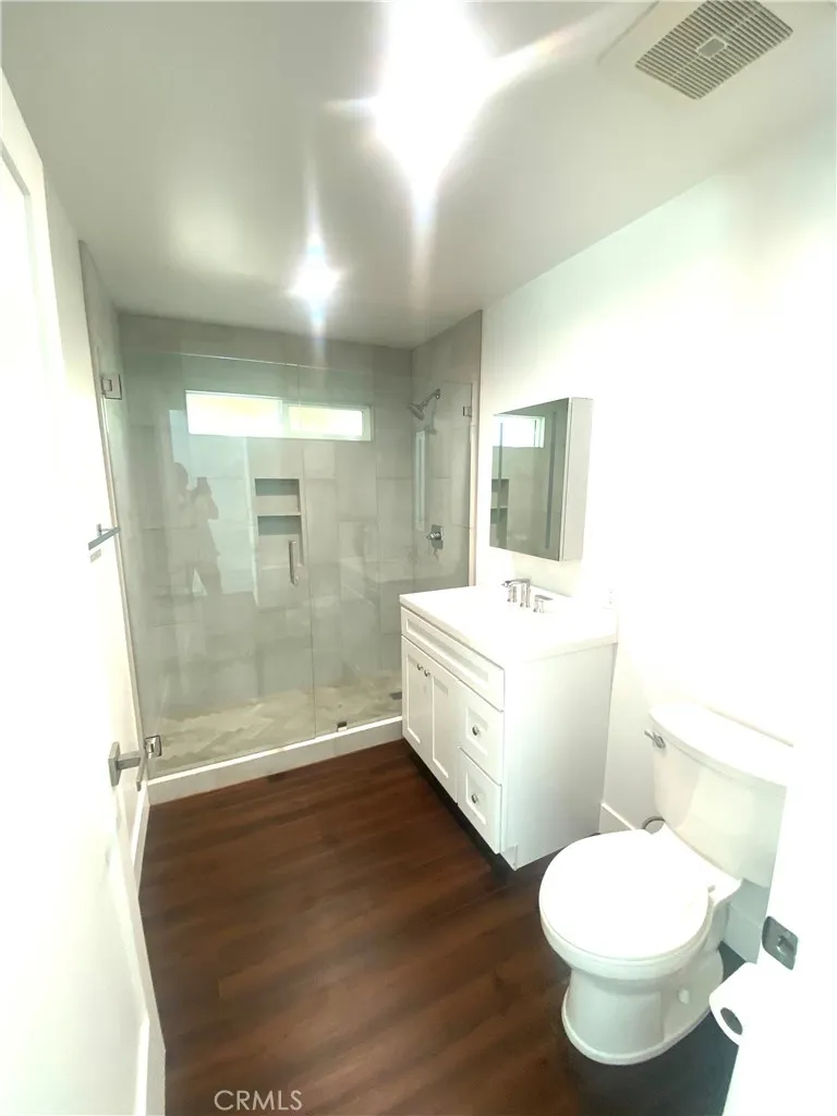 291 6th Upland, CA 91786