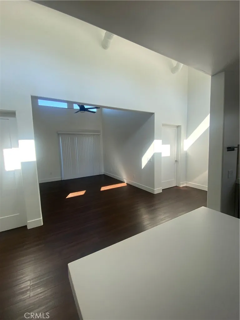 291 6th Upland, CA 91786