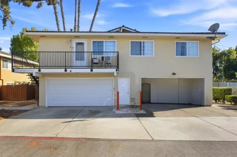 757 Warring Drive #4
