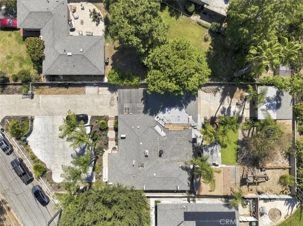 742 Terrace San Bernardino, CA 92410