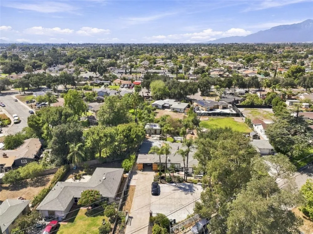 742 Terrace San Bernardino, CA 92410