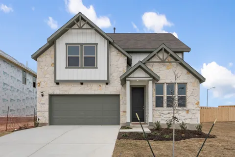 128 Arlington Park Loop