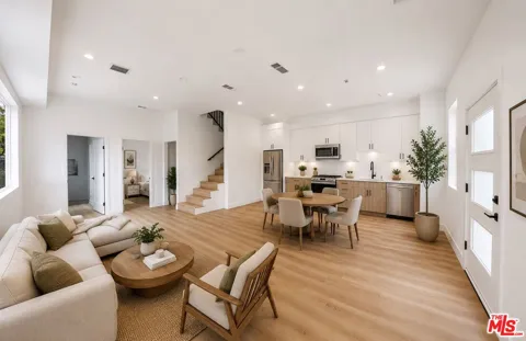 11225 Tiara Street