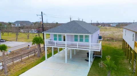 1342 Sapphire Palms Court